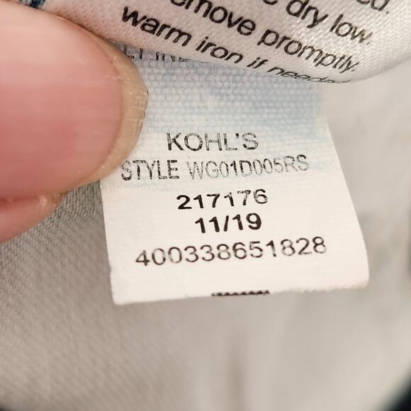 NWT Elizabeth and James Light-washed Denim High rise Flared Jeans Women's 4 - Picture 4 of 10